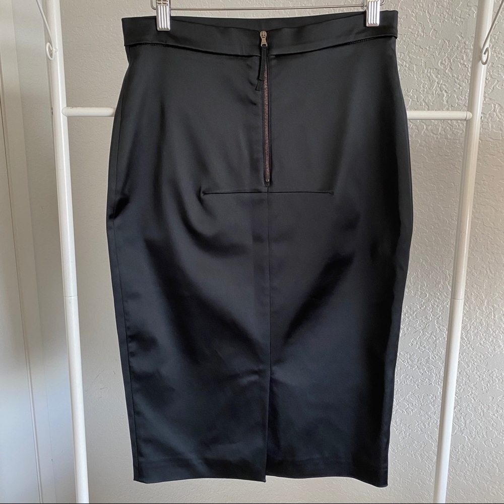 Dolce & Gabbana black satin pencil skirt - Picture 4 of 9